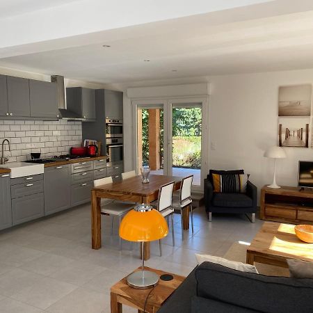 Appartement Et Studio Les Glycines Clara Luaran gambar
